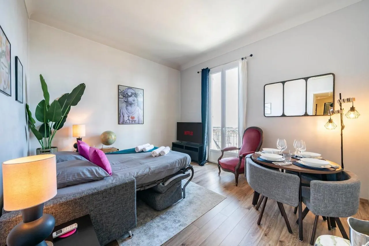 Apartament Frontiere De Monaco - Balconnet Vue Mer - Ba Beausoleil